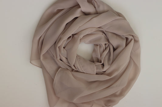 Gedempte roos taupe