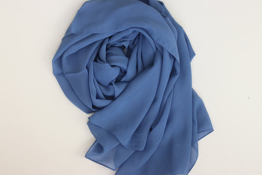 Stoffig blauw